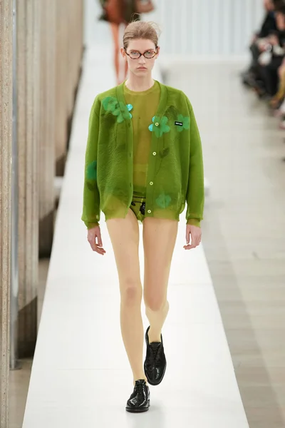 Look 41